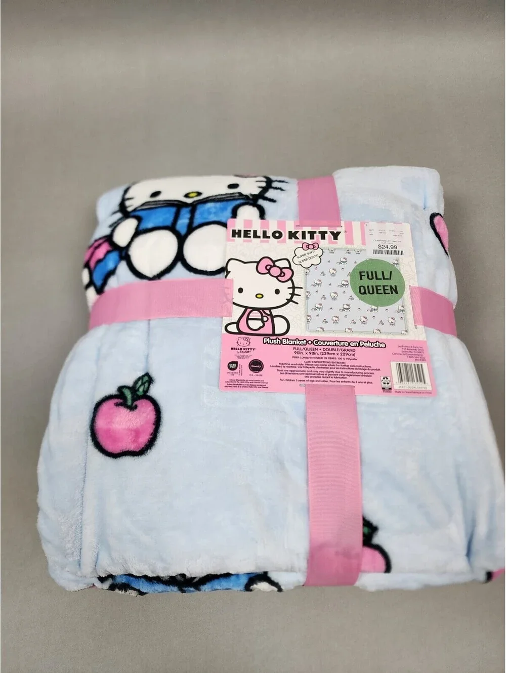 🙀HELLO KITTY FULL QUEEN APPLES AND BOOK PLUSH BLANKET W PLUSH MASCOT CLIP!